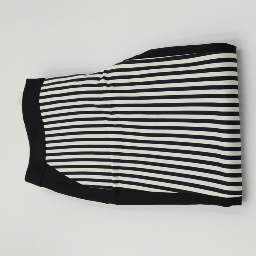 Chicos Trouser 26in Black /White Skimmer Pant